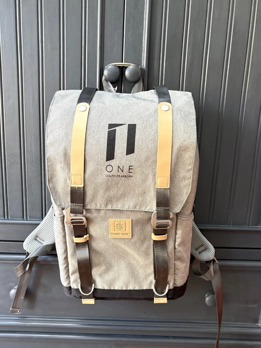 NEW Insulated Gray Canvas Picnic Backpack with Plates, Drinkware, Utensils